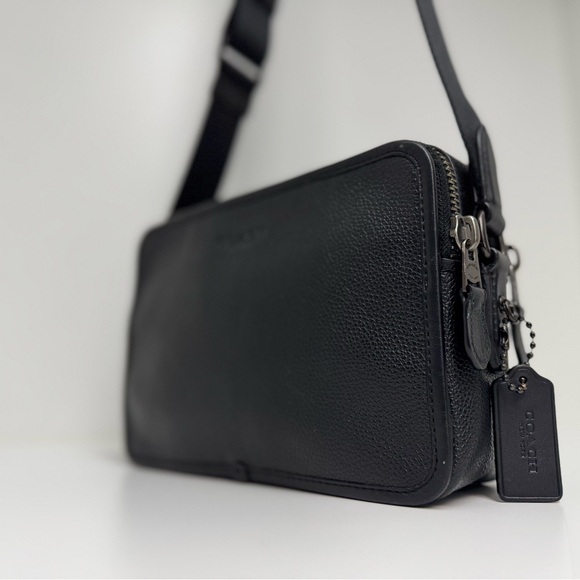 COACH Charter Crossbody Bag 24 in Black Pebbled Leather - Picture 13 of 15